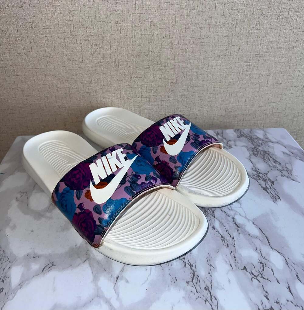Nike Victori One Women's Floral Print Slides Sandals CN9676-600